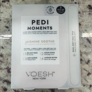 Pedi Moments Jasmine Soothe 4-Step Foot Care Kit — White